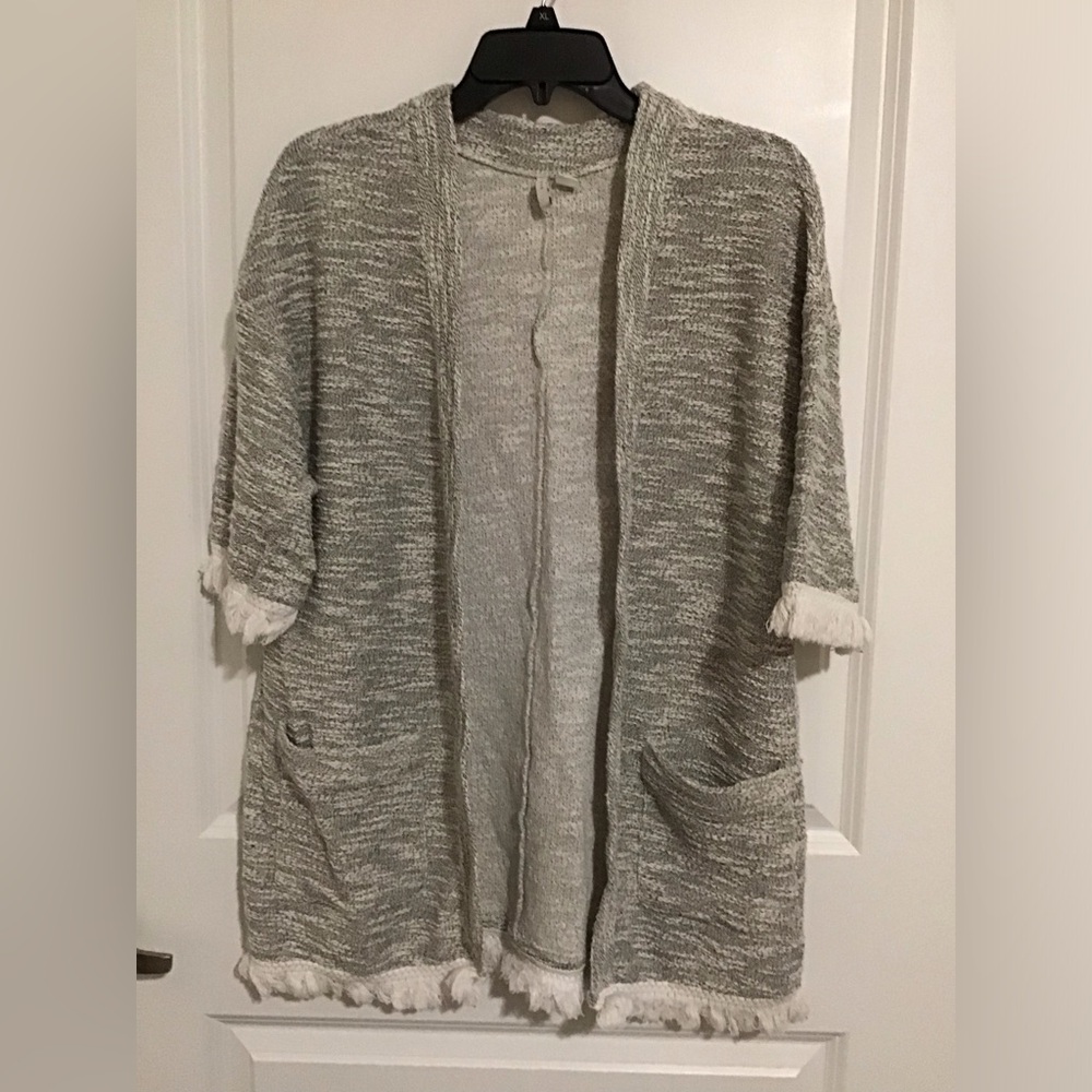 Gray Open-Front Cardigan Size M